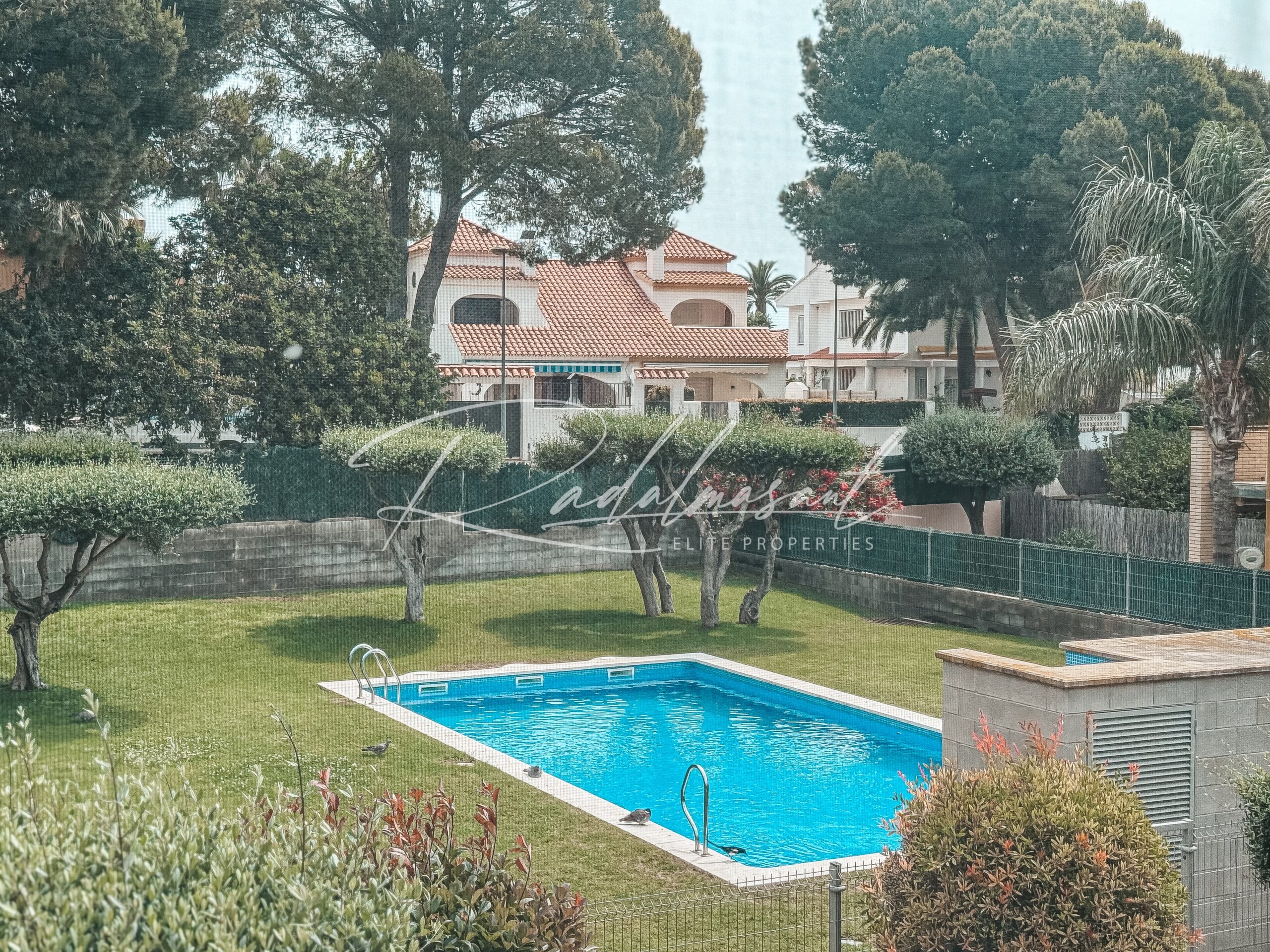 Piscina 1