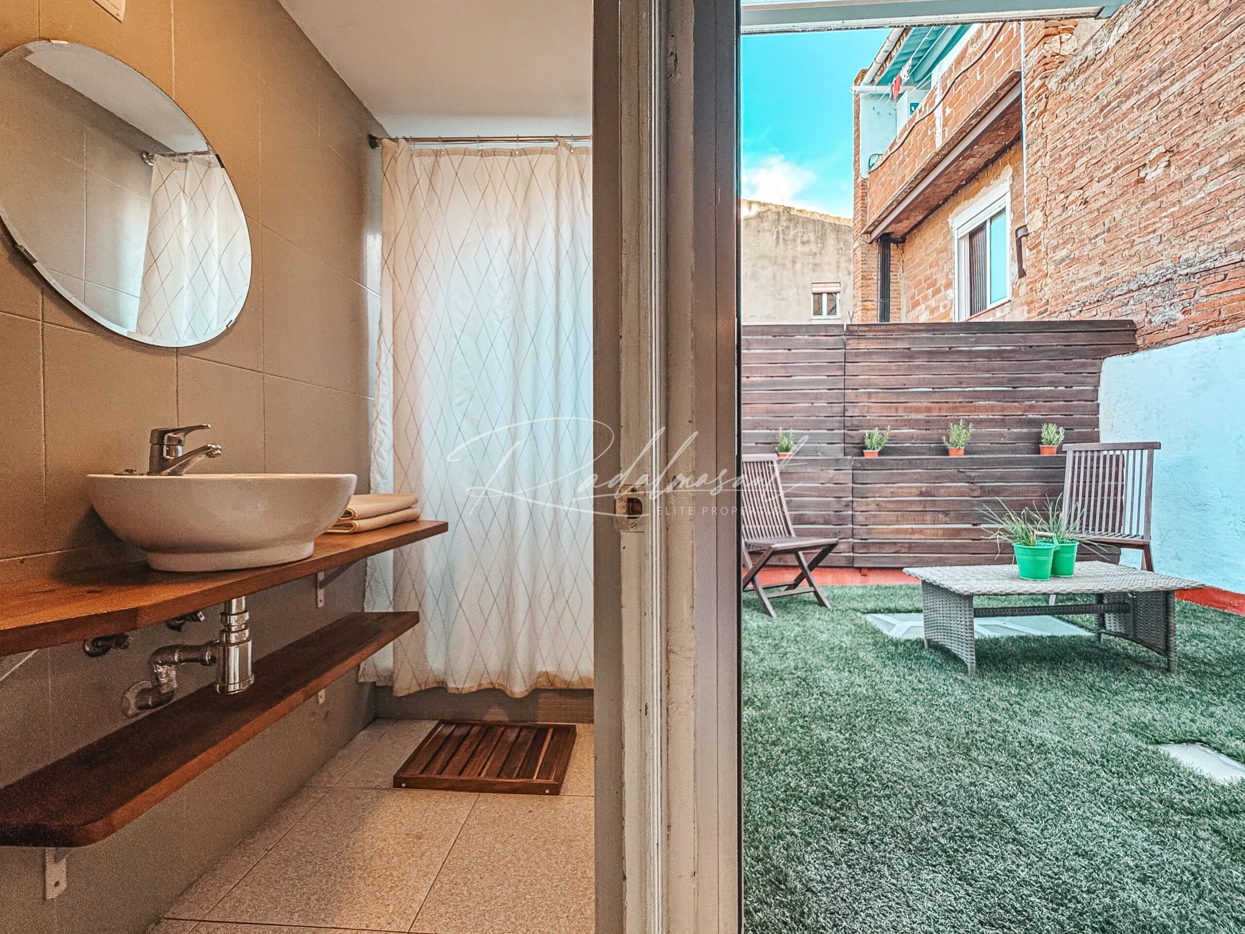 Segundo baño 2 + Terraza