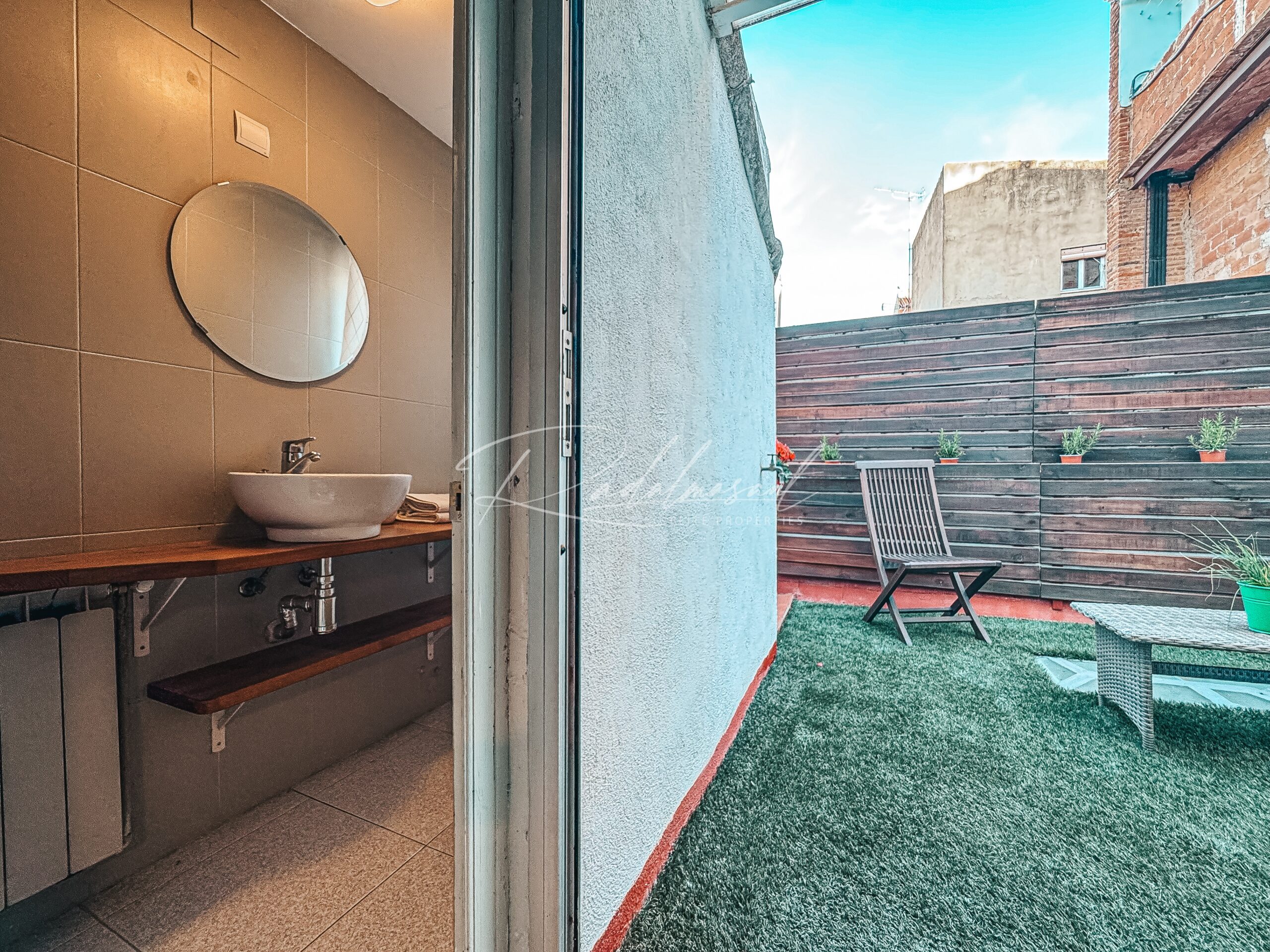 Segundo baño 3 + Terraza
