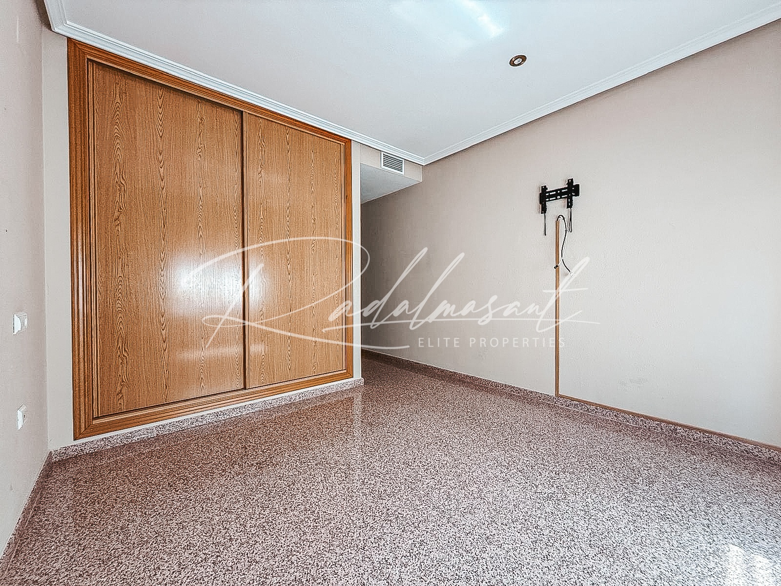 Suite 2