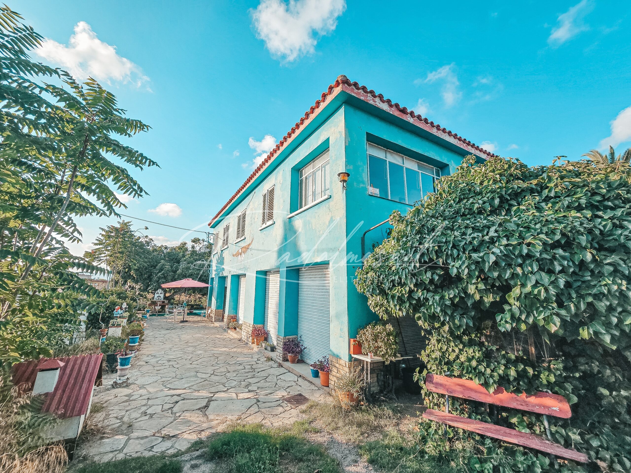 Fachada 1