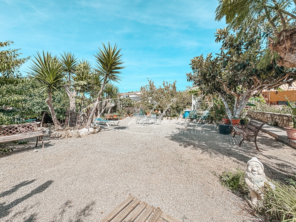 Jardín 4