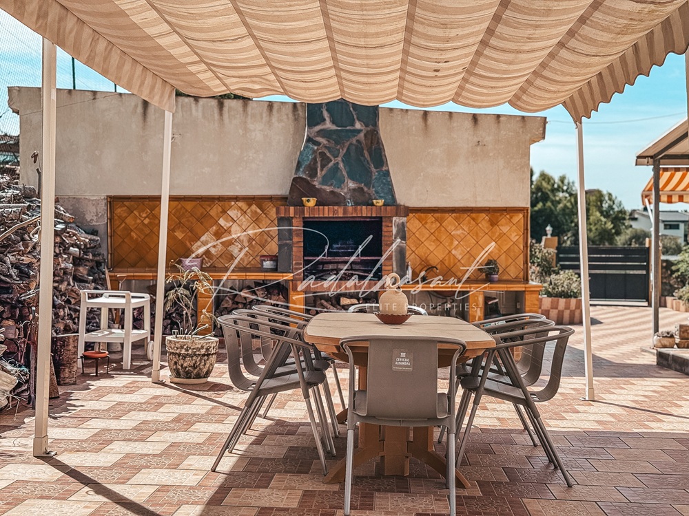 Zona barbacoa 1
