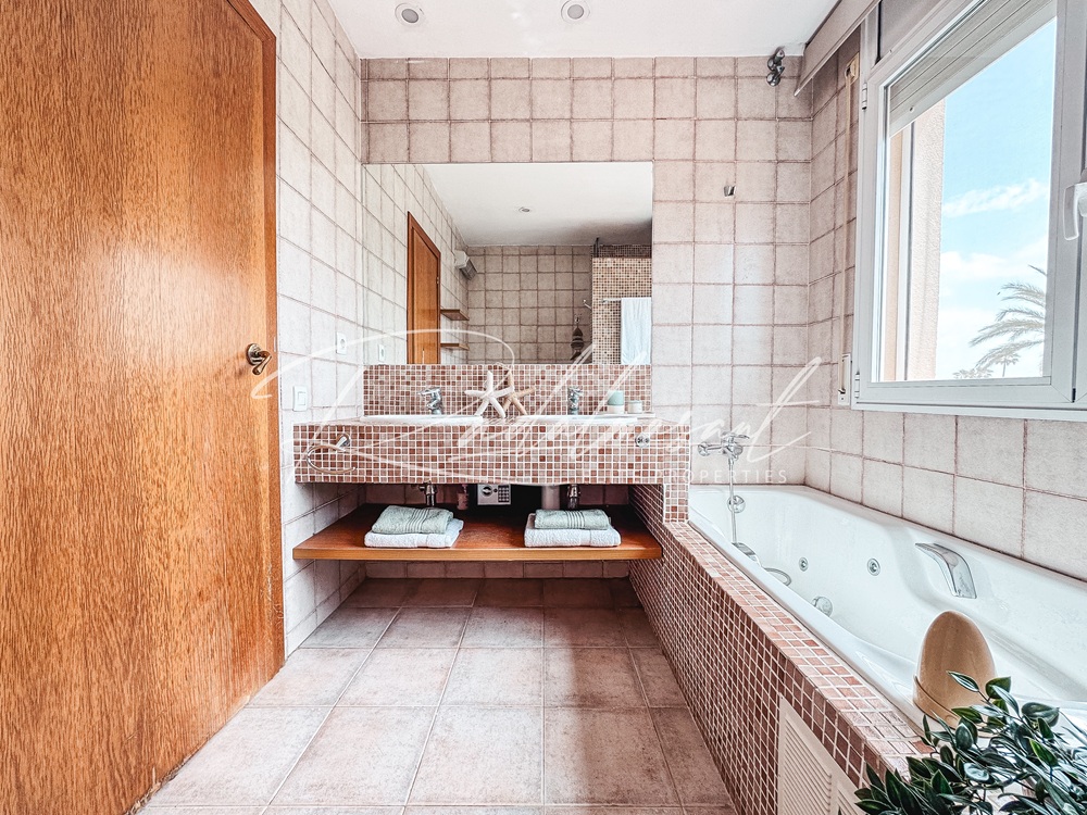 Baño suite 1.4