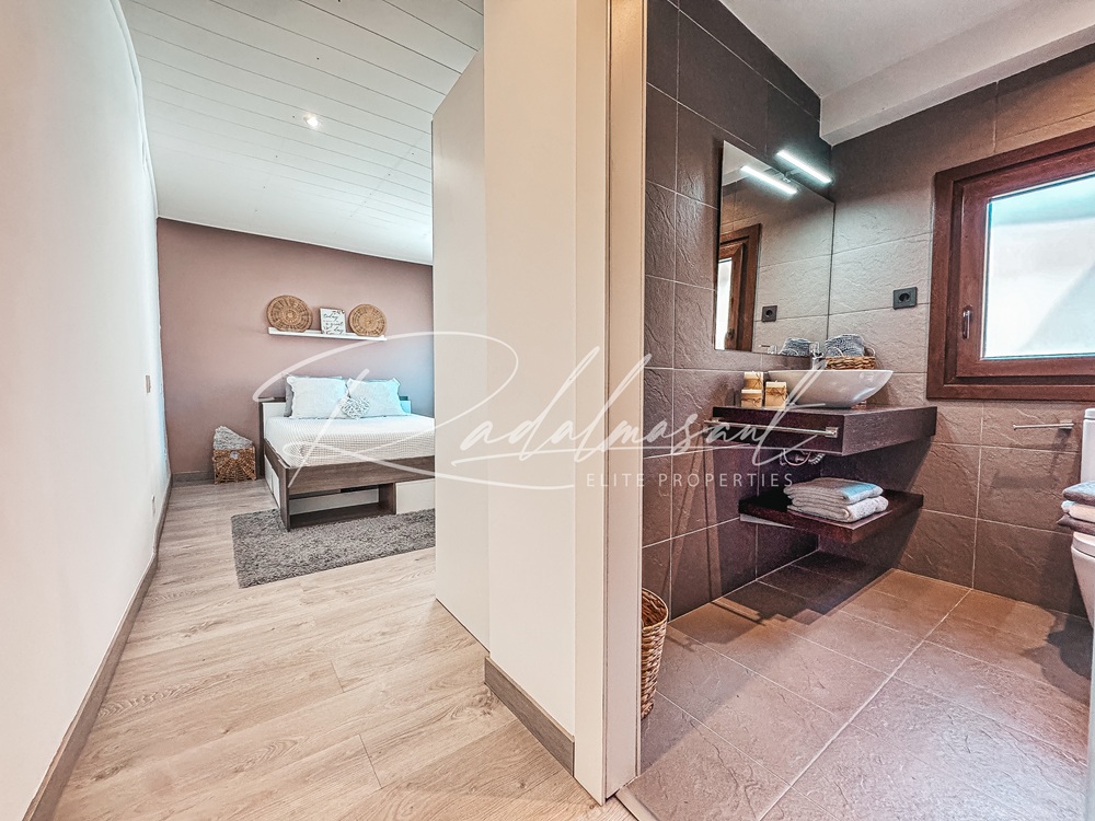 Suite 1