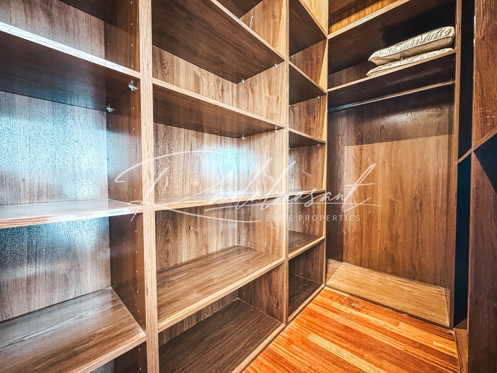 Vestidor suite 1